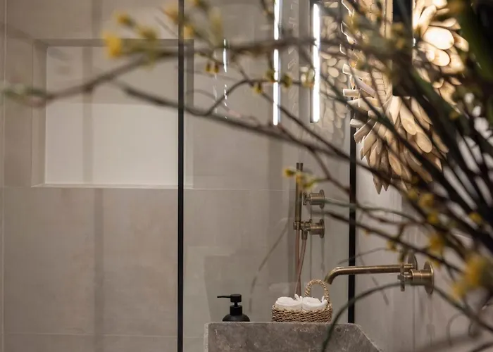 Semesterbostad Katinas Atelier *