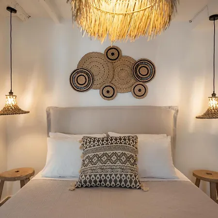 Katinas Atelier Páros