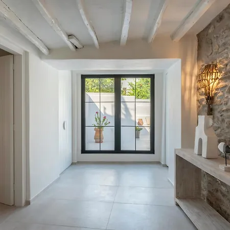 Katinas Atelier Vakantiehuis *